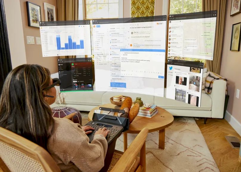 Spacetop, laptopul fără ecran cu realitate augmentată pe care îl poți folosi absolut oriunde și pe care nimeni altcineva nu-l vede Spacetop Laptopul Fara Ecran Cu Realitate Augmentata Pe Care Il Poti Folosi Absolut Oriunde Si Pe Care