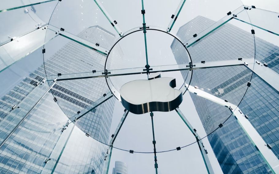 Apple Ar Putea Lansa Un Smartwatch Cu Ecran Flexibil Foto