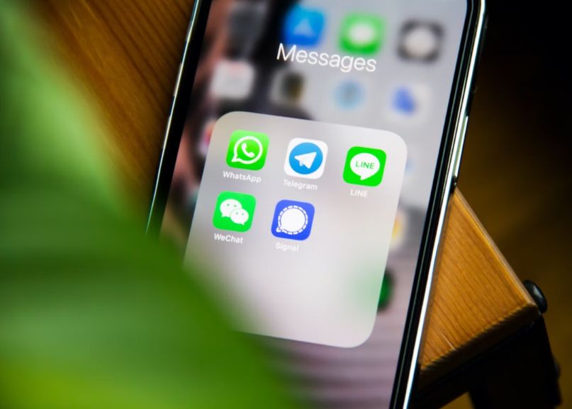 In Sfarsit Puteti Transfera Istoricul Conversatiilor De Whatsapp Direct Pe Noul Telefon Fara Copie In