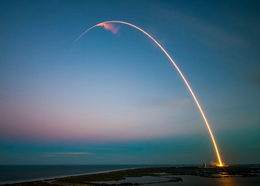 Sateliții SpaceX emit unde radio neașteptate. Care este efectul asupra Pământului Satelitii Spacex Emit Unde Radio Neasteptate Care Este Efectul Asupra Pamantului