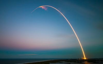 Sateliții SpaceX emit unde radio neașteptate. Care este efectul asupra Pământului