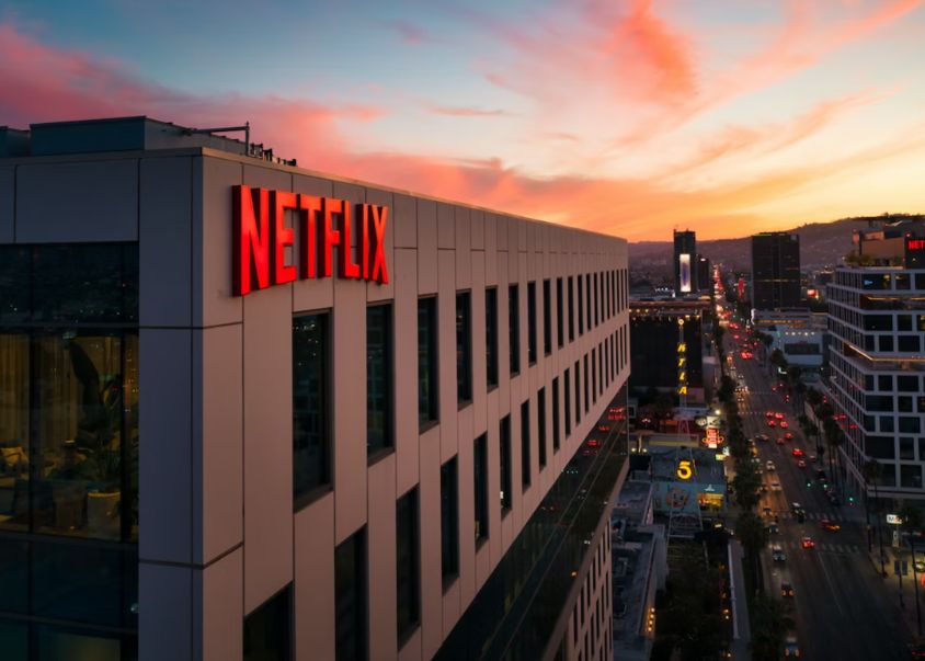 Ce s-a întâmplat cu Netflix după ce a luat măsuri drastice împotriva împărțirii conturilor între mai multe persoane Ce S A Intamplat Cu Netflix Dupa Ce A Luat Masuri Drastice Impotriva Impartirii Conturilor Intre Mai Multe
