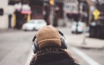 Noua tehnologie de la Google poate transforma orice căști cu anularea zgomotului în dispozitive de monitorizare a ritmului cardiac