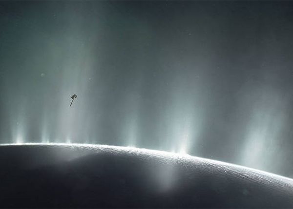 Luna Lui Saturn Enceladus Are Toate Elementele De Baza Pentru Sustinerea Vietii Arata Noi Cercetari