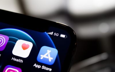 Decizie radicală a UE: Apple, obligată să deschidă ecosistemul iOS pentru magazinele alternative de aplicații, în Europa